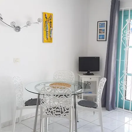 Charming Ocean View Heated Pool Διαμέρισμα