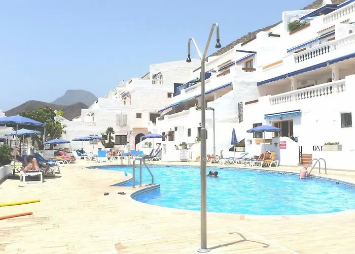 Charming Ocean View Heated Pool Apartment Los Cristianos (Tenerife)